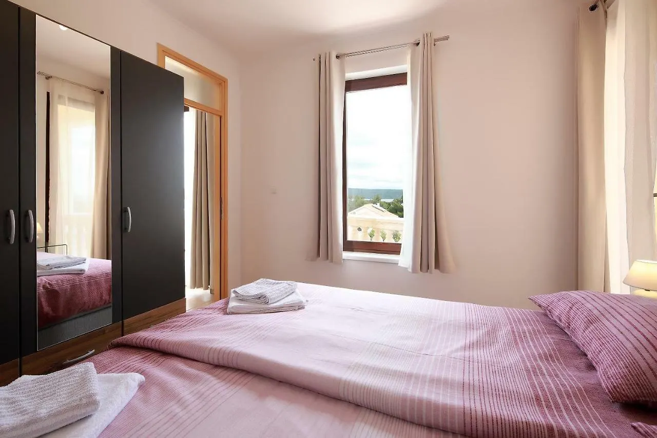 Apartments Galboka Nerezine